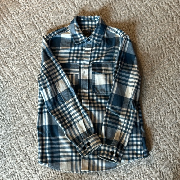 H&M Other - H&M heavy plaid shirt/jacket